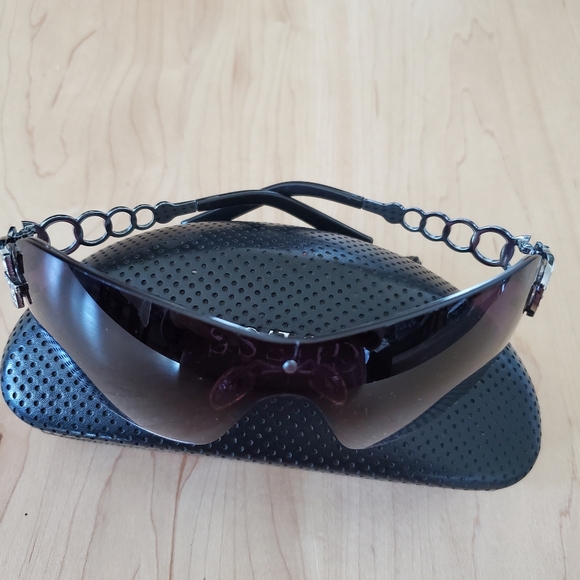 Guss Sunglasses - Picture 4 of 16